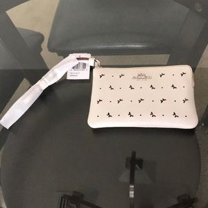 Coach Wristlet F59796